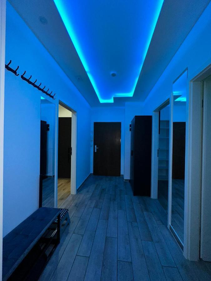 Modern Apartments Neuburg C - Top - 3 Zimmer, Stellplatz, Zentrum, Wi-Fi, 3 Tv, Kueche Neuburg an Der Donau Εξωτερικό φωτογραφία